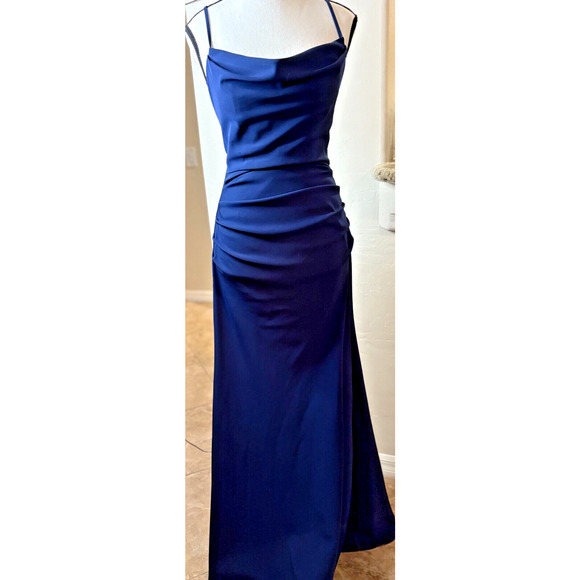 Galina Signature Navy Blue Formal Gown Crisscross back Size 4 NEW MSRP $189 - Picture 2 of 16